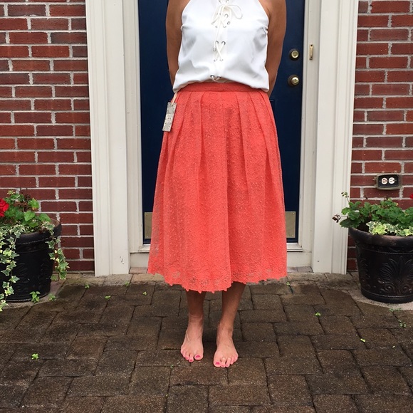 NWT! Chelsea & Violet orange skirt. - Picture 3 of 3